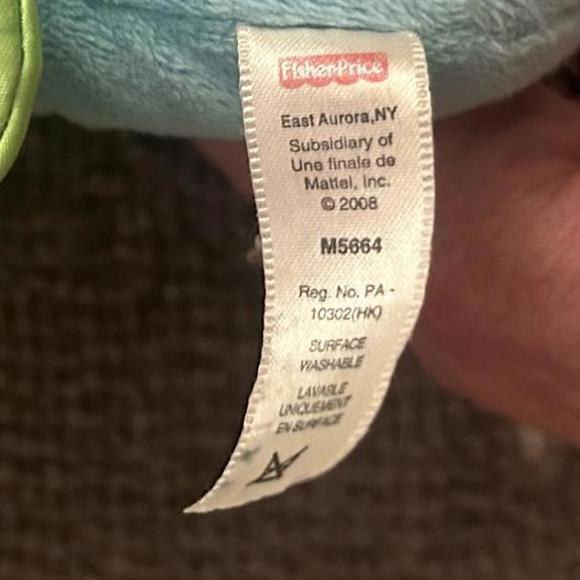 Fisher-Price Glow & Soothe Seahorse-Blue - Picture 3 of 3